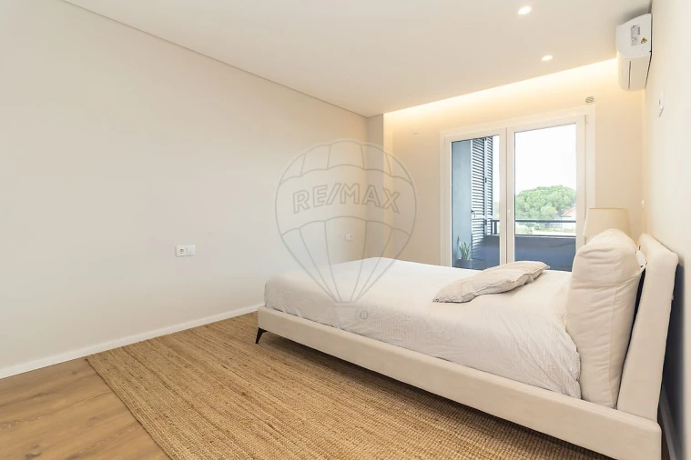 Apartamento T2 para Venda em Gambia-Pontes-Alto da Guerra Foto 16