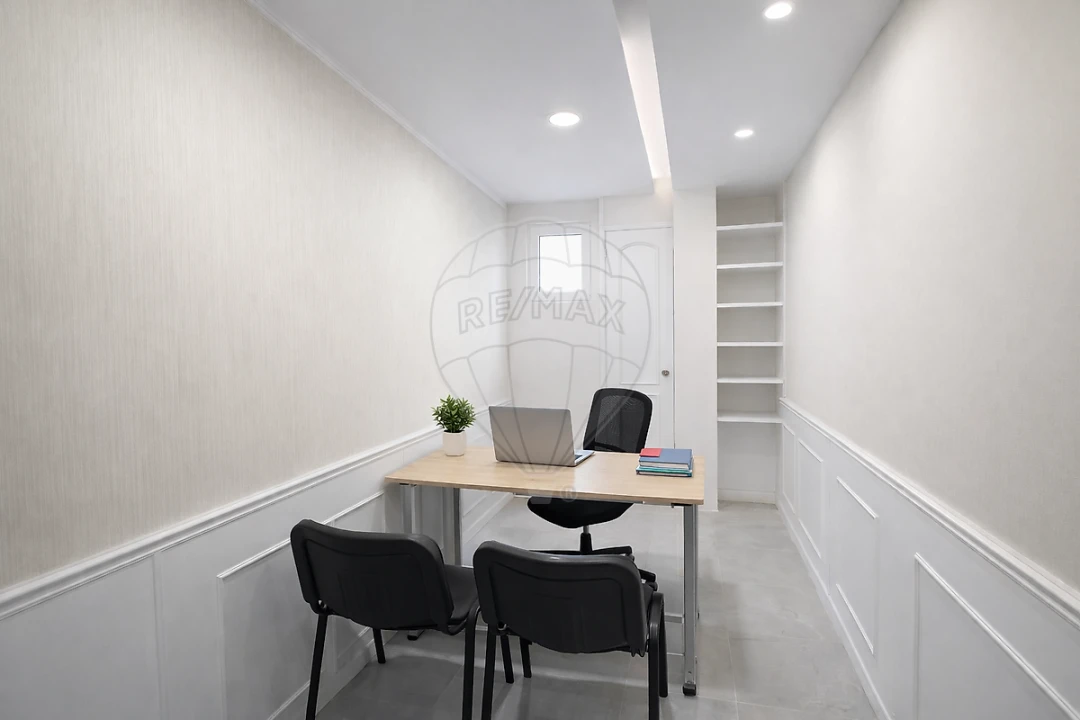 Apartamento T3 para Venda em Agualva e Mira-Sintra Foto 5