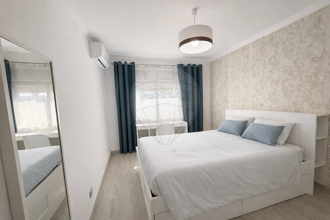 Apartamento T3 para Venda em Agualva e Mira-Sintra Foto 3