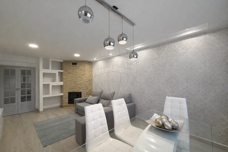 Apartamento T3 para Venda em Agualva e Mira-Sintra Foto 19