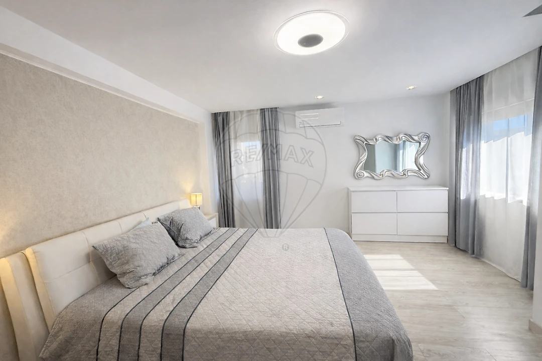 Apartamento T3 para Venda em Agualva e Mira-Sintra Foto 10