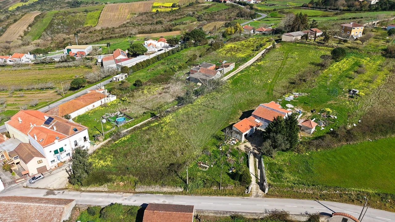 Terreno para Venda em Santo Quintino Foto 8