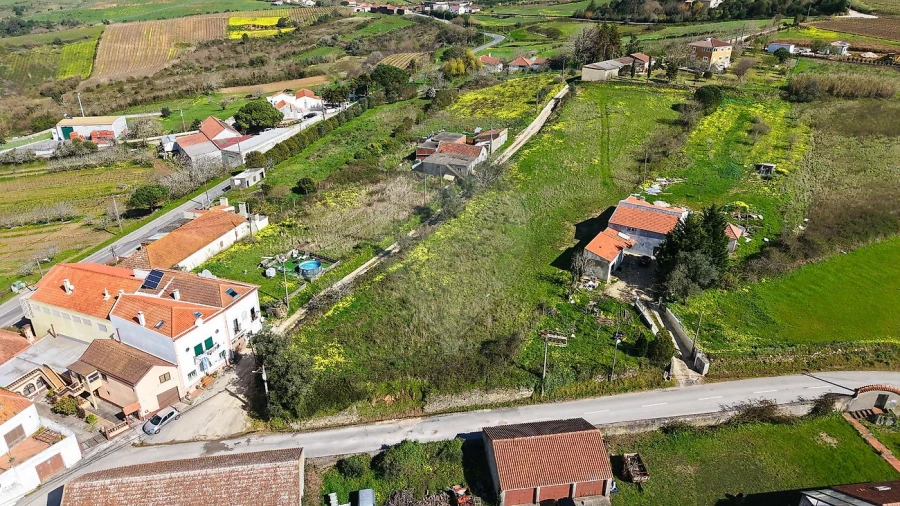 Terreno para Venda em Santo Quintino Foto 9