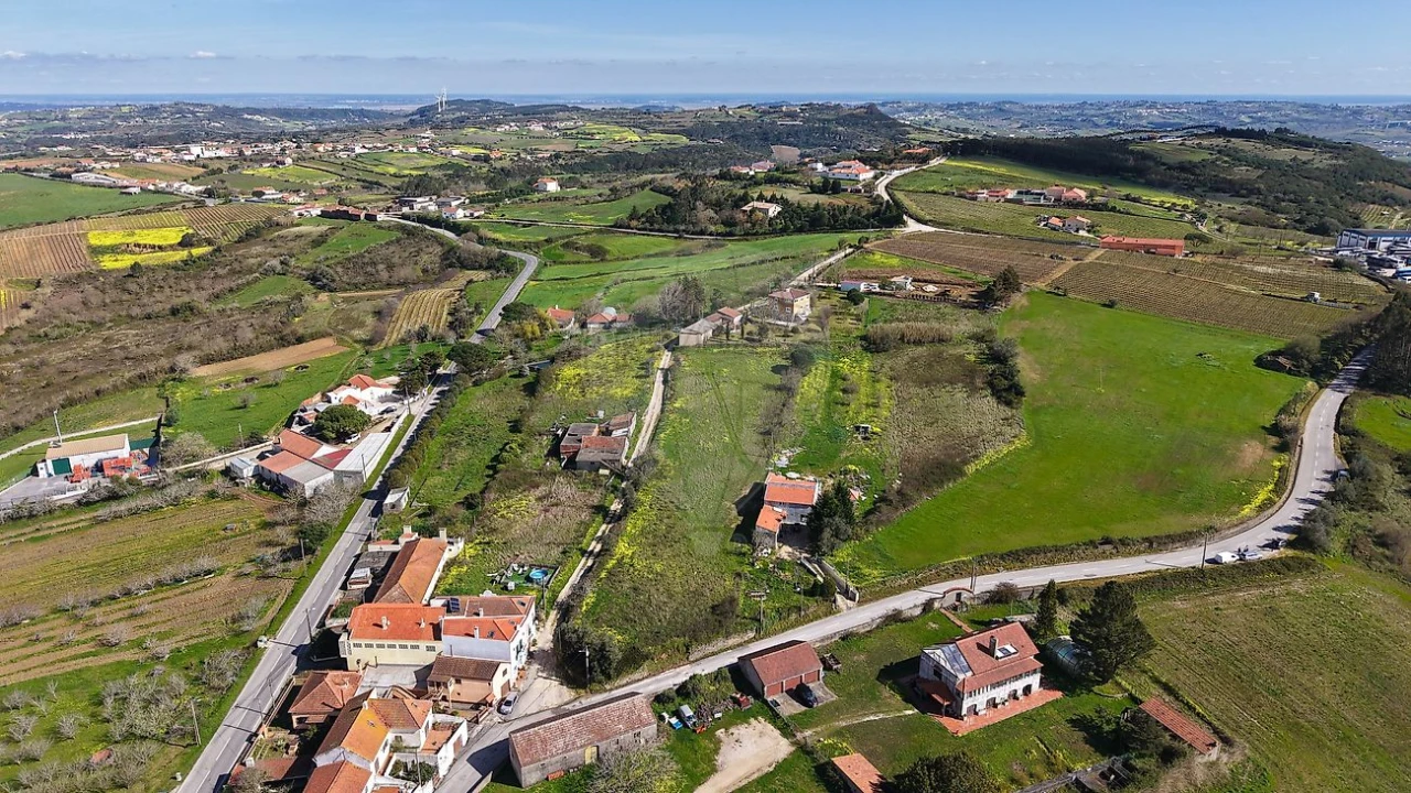 Terreno para Venda em Santo Quintino Foto 12