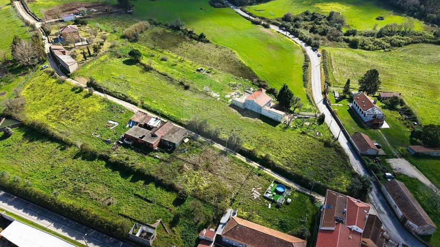 Terreno para Venda em Santo Quintino
