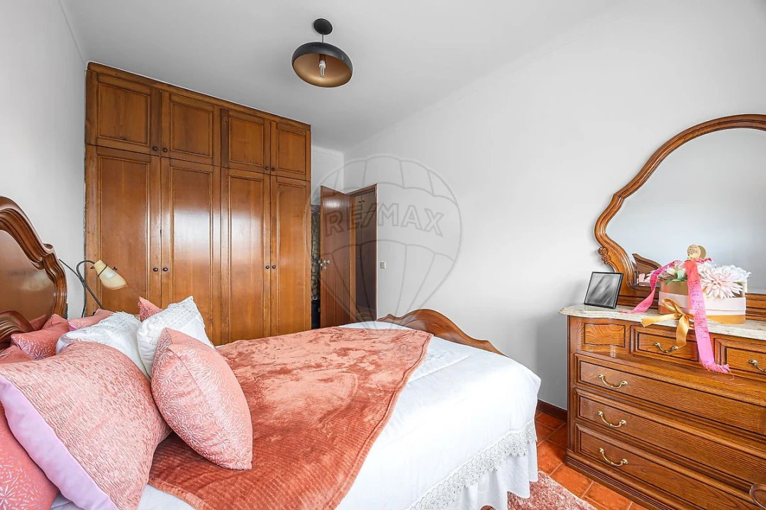 Apartamento T3 para Venda em Salvaterra de Magos e Foros de Salvaterra Foto 12