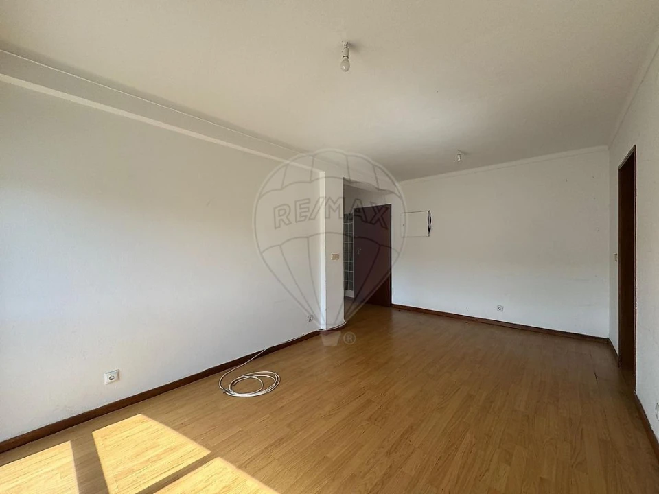 Apartamento T4 para Venda em Pinhal Novo Foto 7