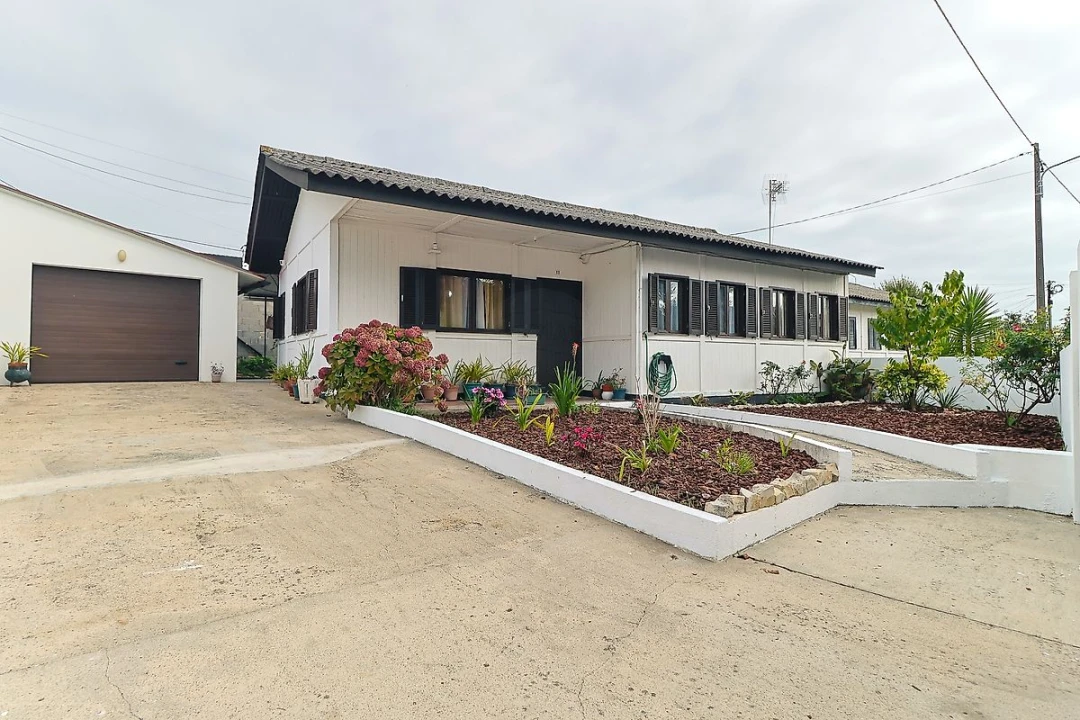 Moradia T3 para Venda em Tavarede Foto 20