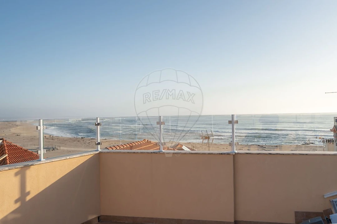 Apartamento T2 para Venda em Buarcos Foto 25