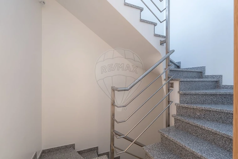 Apartamento T2 para Venda em Buarcos Foto 21