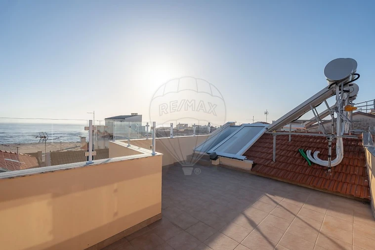 Apartamento T2 para Venda em Buarcos Foto 26