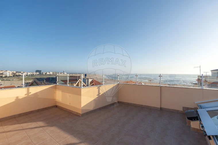 Apartamento T2 para Venda em Buarcos Foto 24