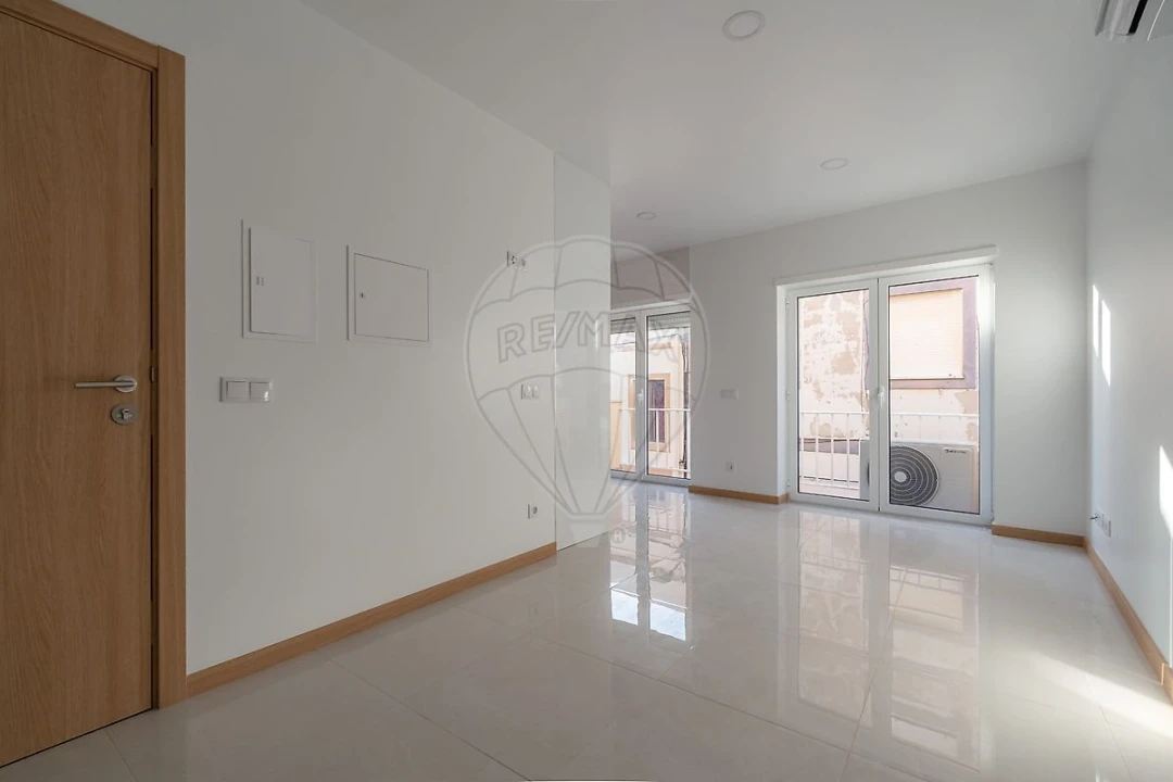 Apartamento T2 para Venda em Buarcos Foto 11