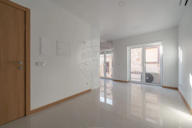 Apartamento T2 para Venda em Buarcos Foto 11