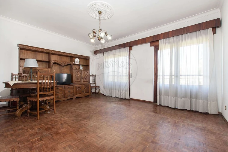 Apartamento T3 para Venda em Setubal (São Sebastião) Foto 1