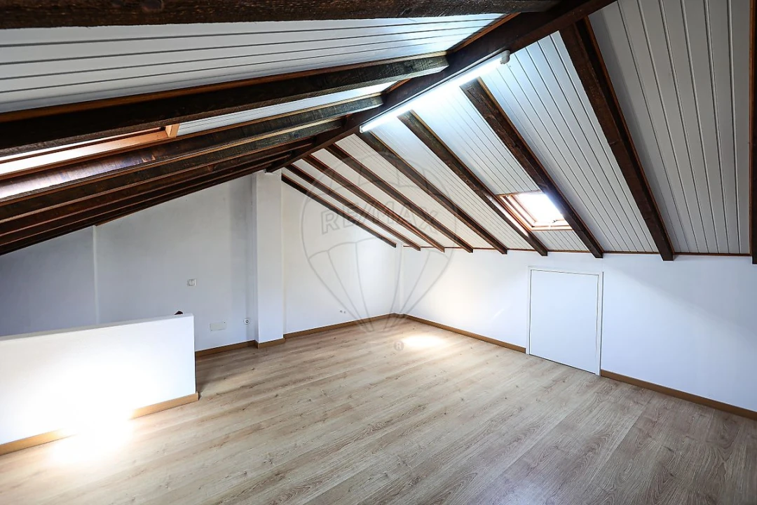 Moradia T4 para Venda em Cascais e Estoril Foto 18