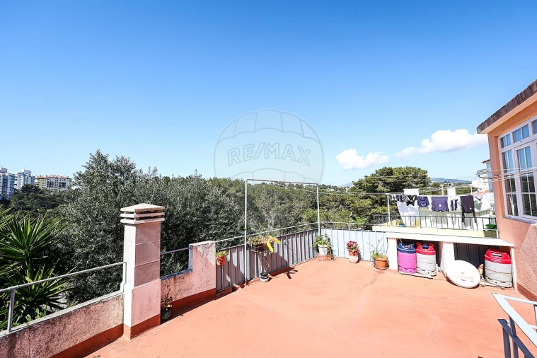 Moradia T4 para Venda em Cascais e Estoril Foto 27