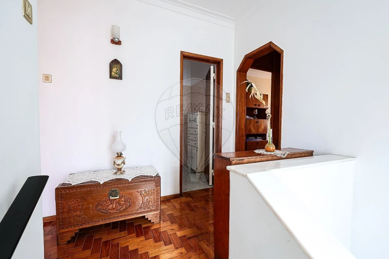 Moradia T4 para Venda em Cascais e Estoril Foto 1