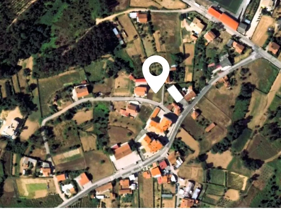 Terreno para Venda em Figueira de Lorvão Foto 9