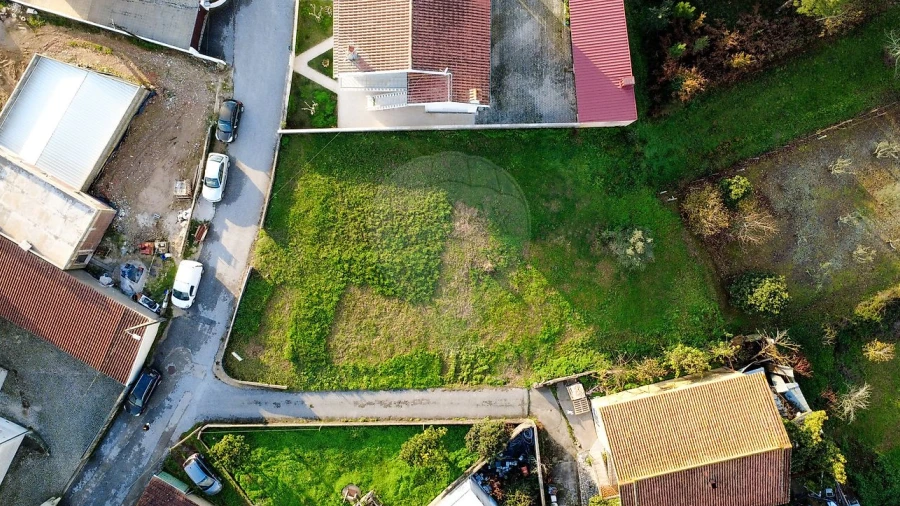 Terreno para Venda em Figueira de Lorvão