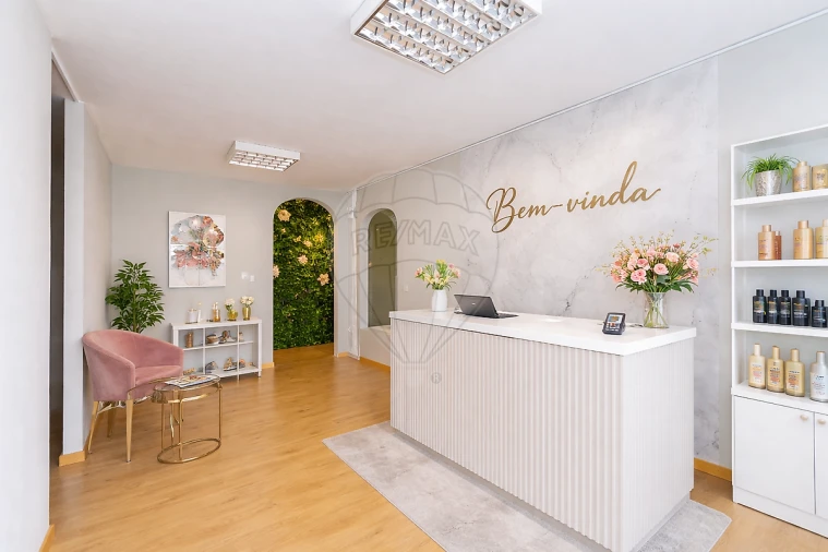 Loja para Arrendamento em Cidade da Maia Foto 1