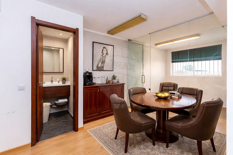 Loja para Arrendamento em Cidade da Maia