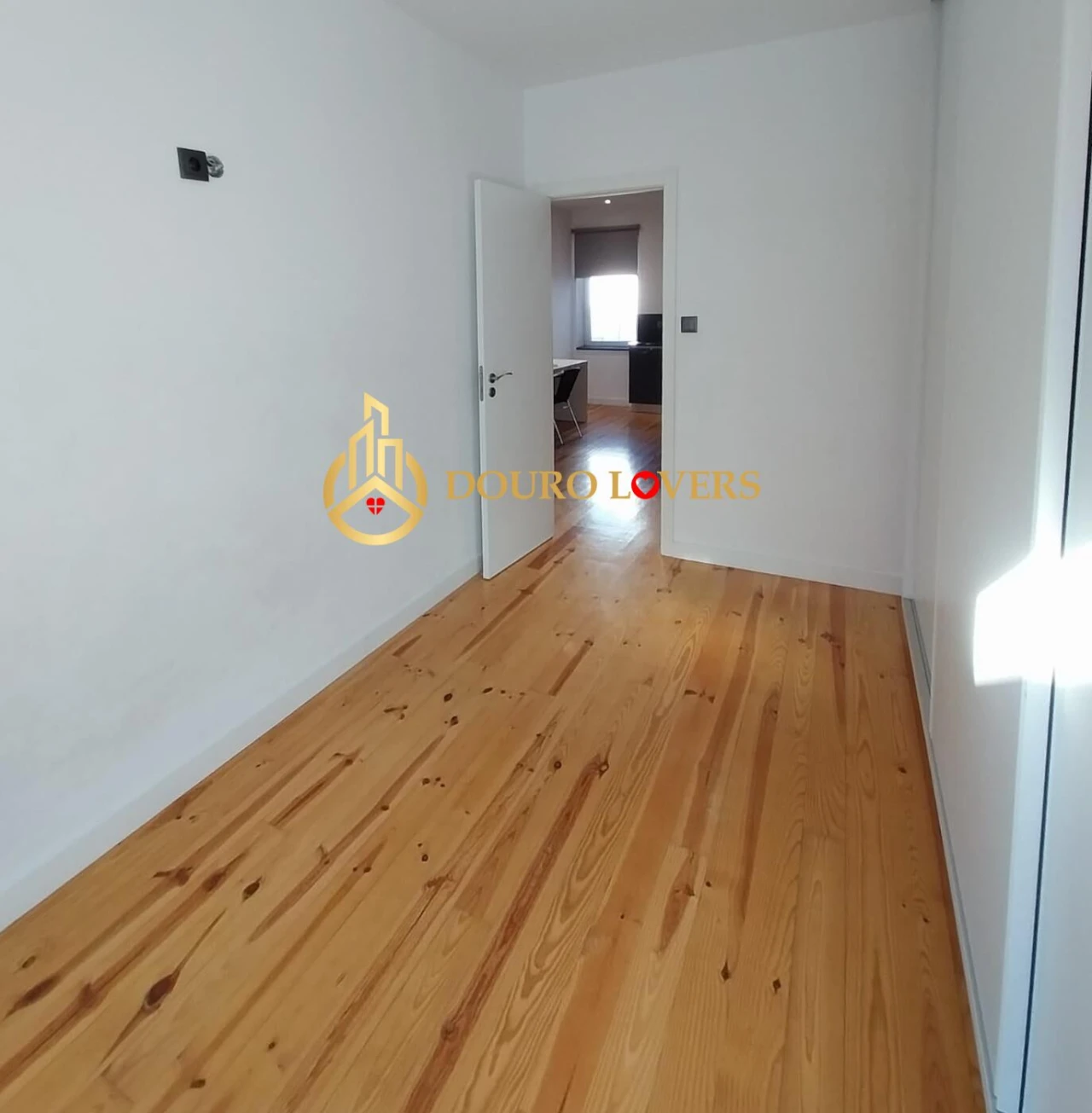 Apartamento T2 para Venda em Bonfim Foto 5