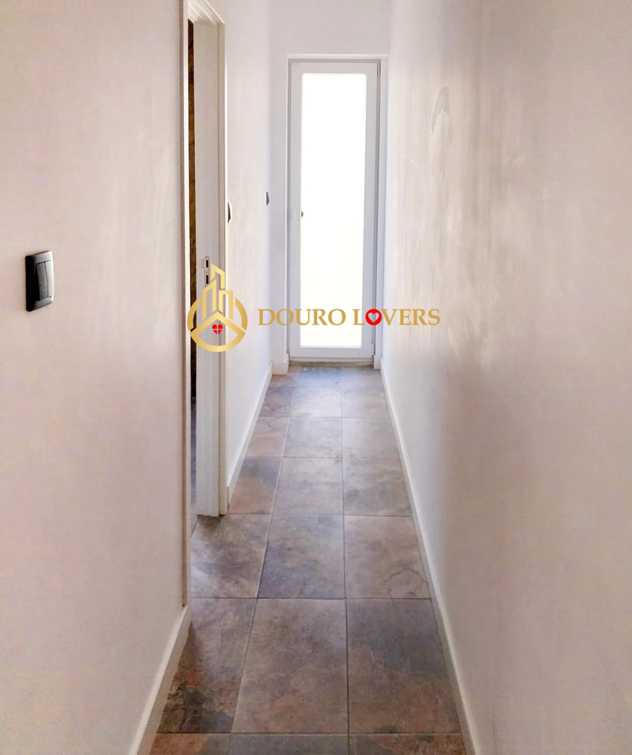 Apartamento T2 para Venda em Bonfim Foto 11