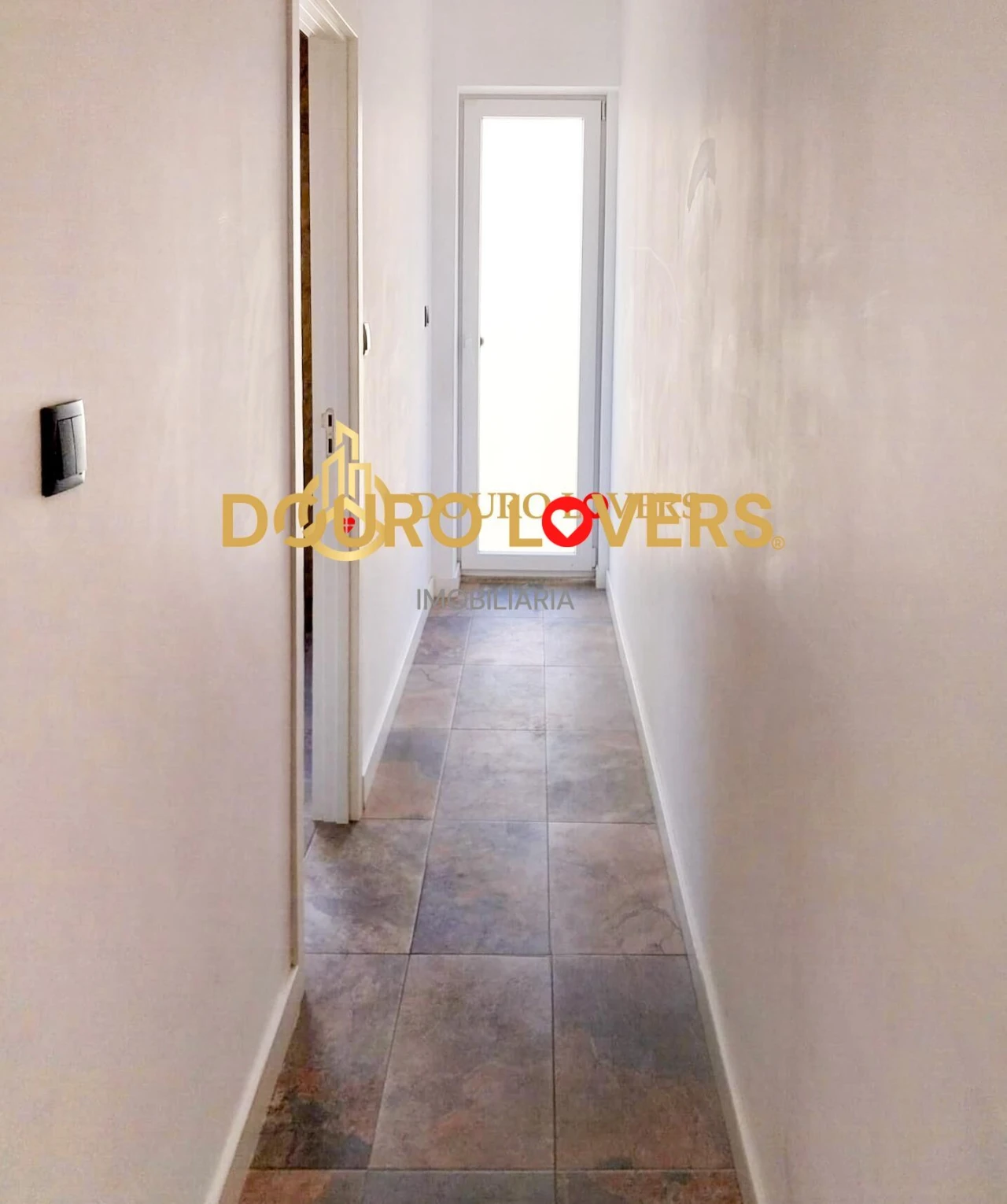 Apartamento T2 para Venda em Bonfim Foto 11