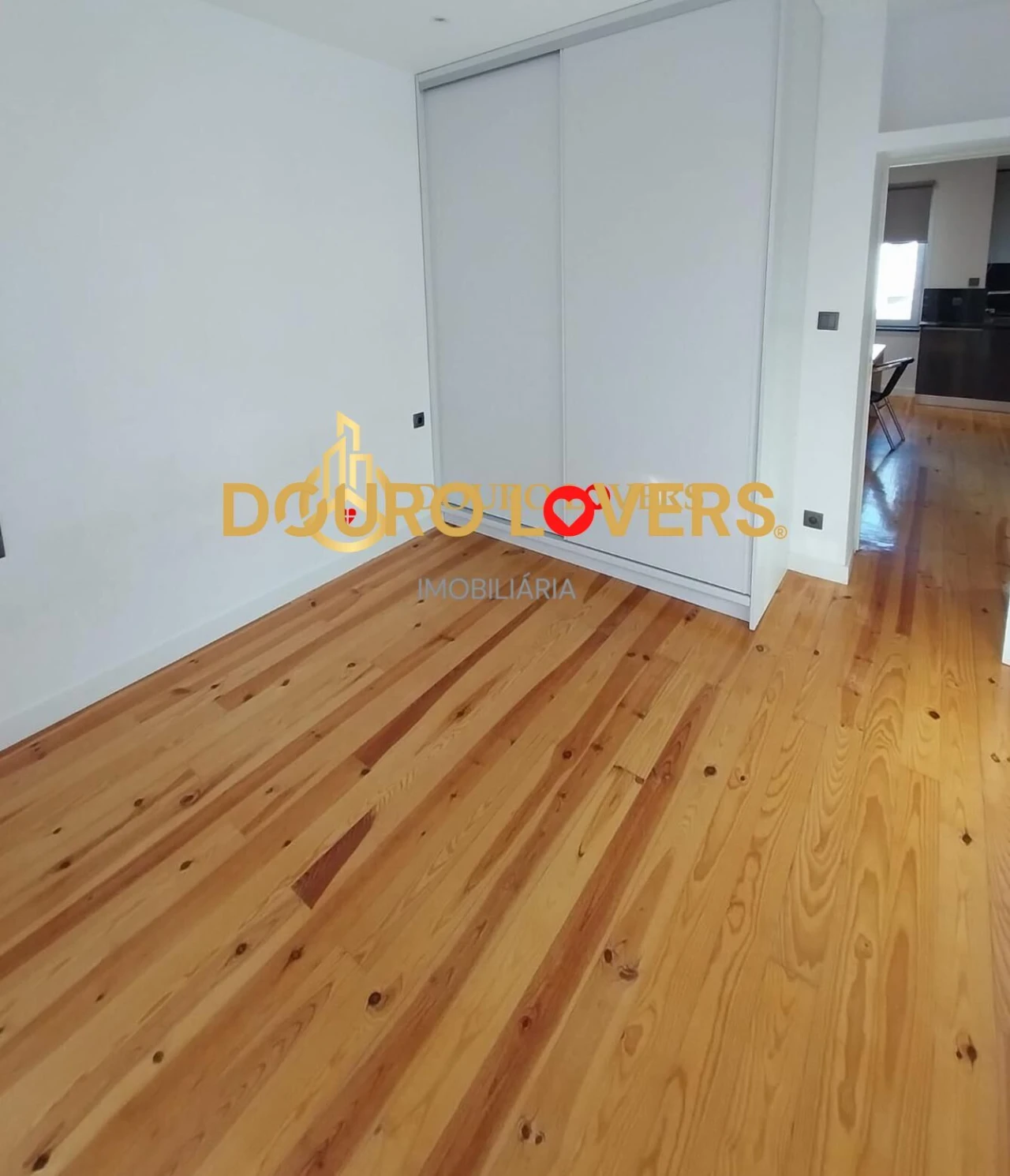 Apartamento T2 para Venda em Bonfim Foto 7