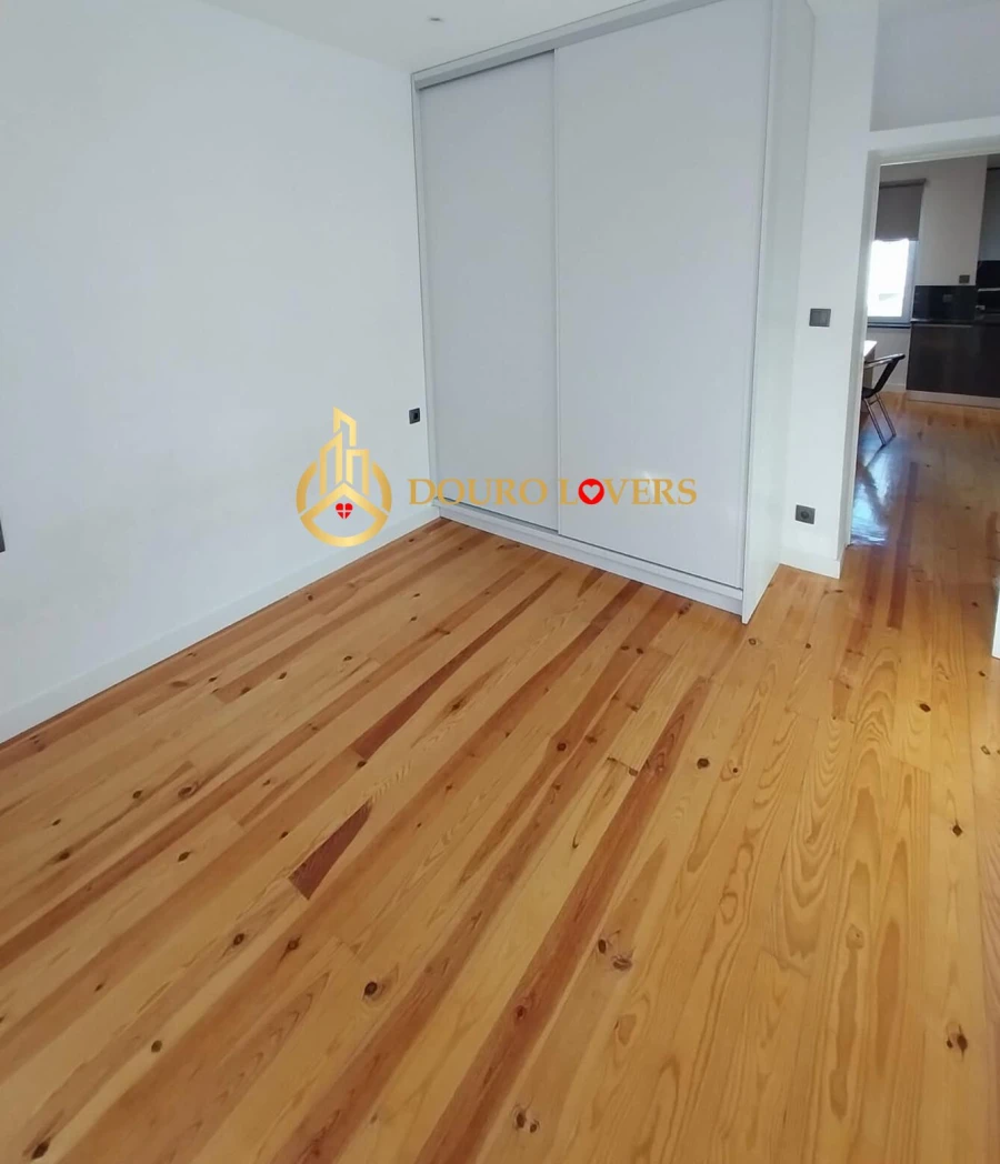 Apartamento T2 para Venda em Bonfim Foto 7