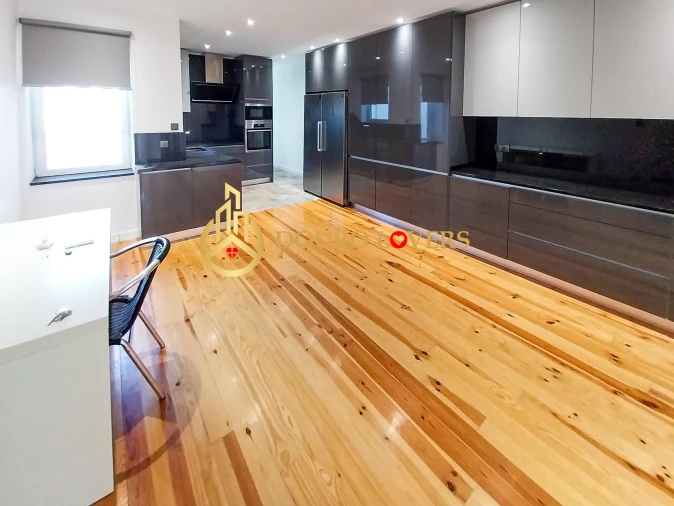 Apartamento T2 para Venda em Bonfim Foto 3