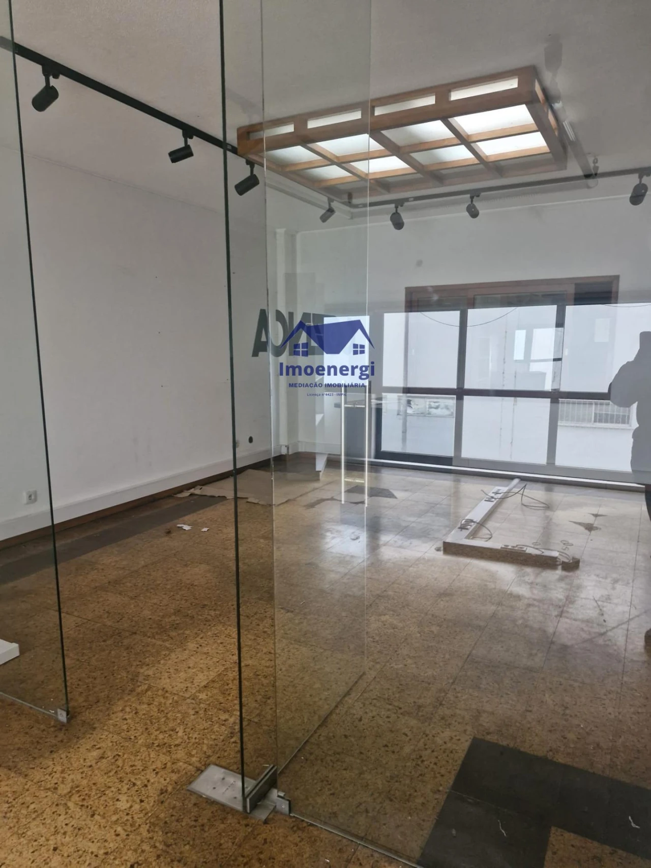 Armazém para Arrendamento em Moreira Foto 7