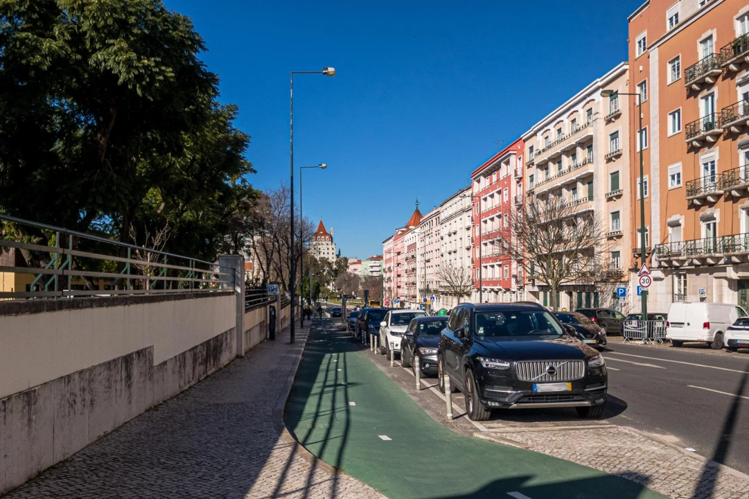 Apartamento T1 para Venda em Arroios Foto 30