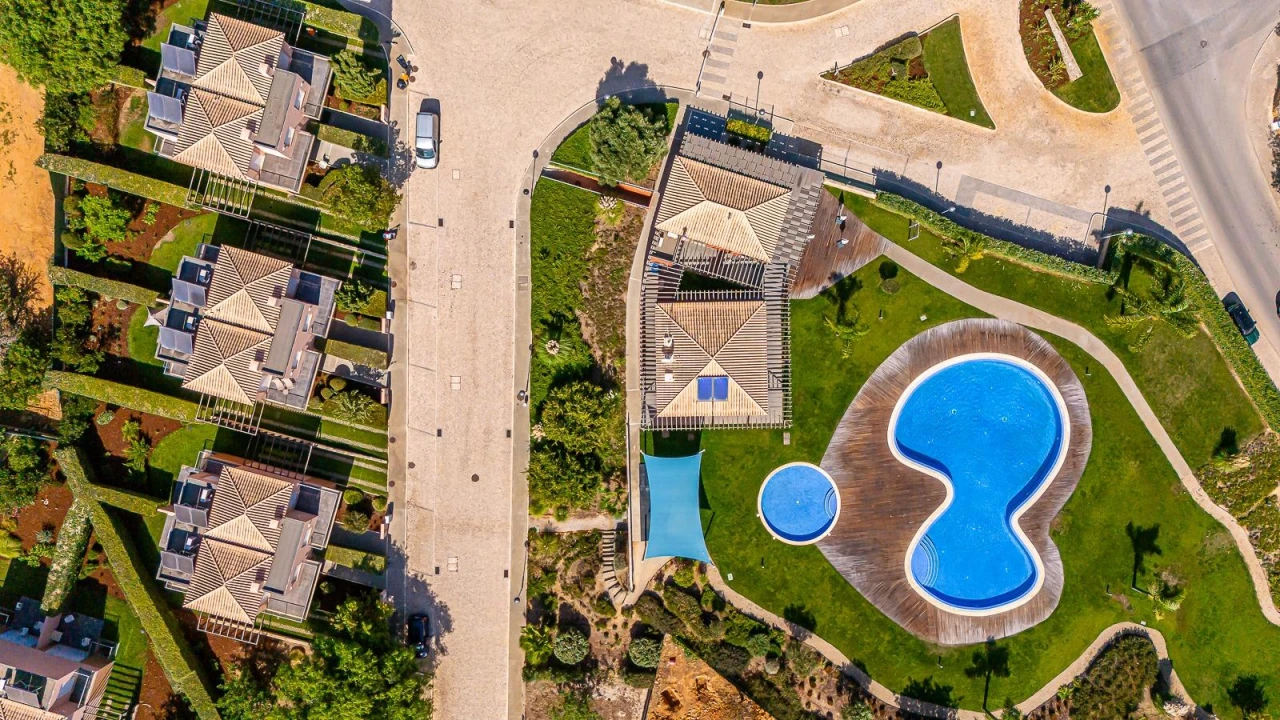 Moradia T2 para Venda em Lagoa e Carvoeiro Foto 2