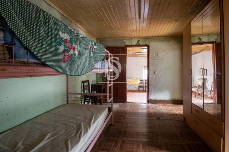 Moradia T3 para Venda em Teixeira e Teixeiró Foto 12