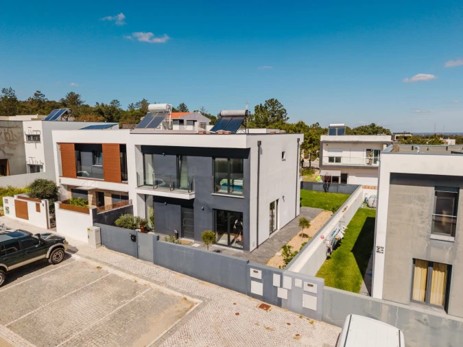 Moradia T3 para Venda em Palmela Foto 1