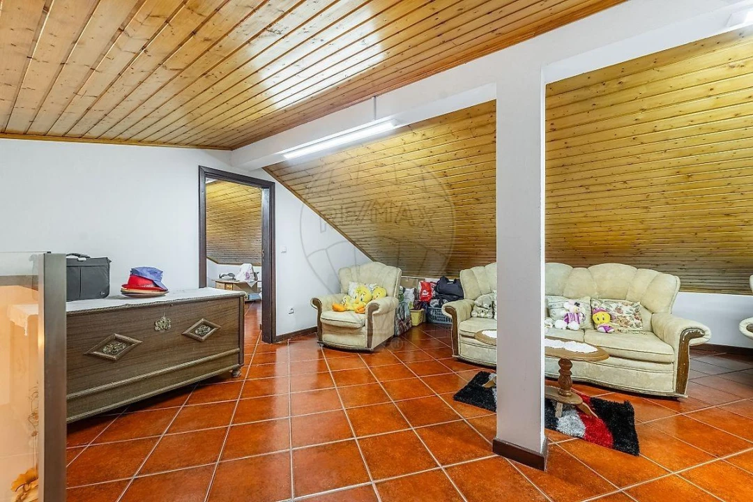 Moradia T4 para Venda em Vilar da Veiga Foto 14