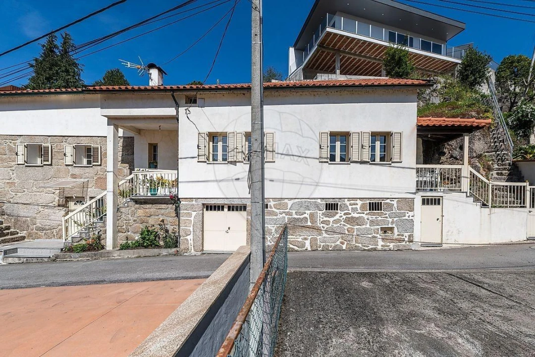 Moradia T4 para Venda em Vilar da Veiga Foto 16