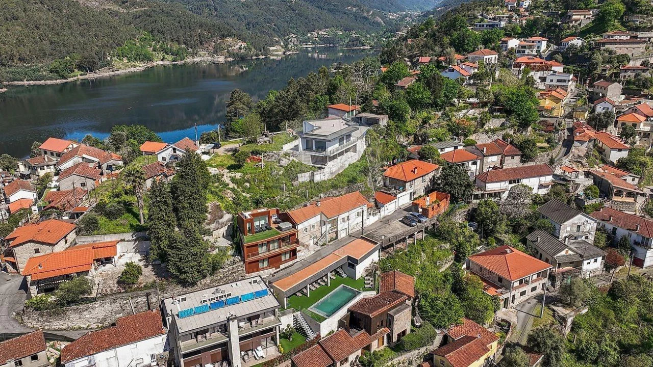 Moradia T4 para Venda em Vilar da Veiga Foto 30