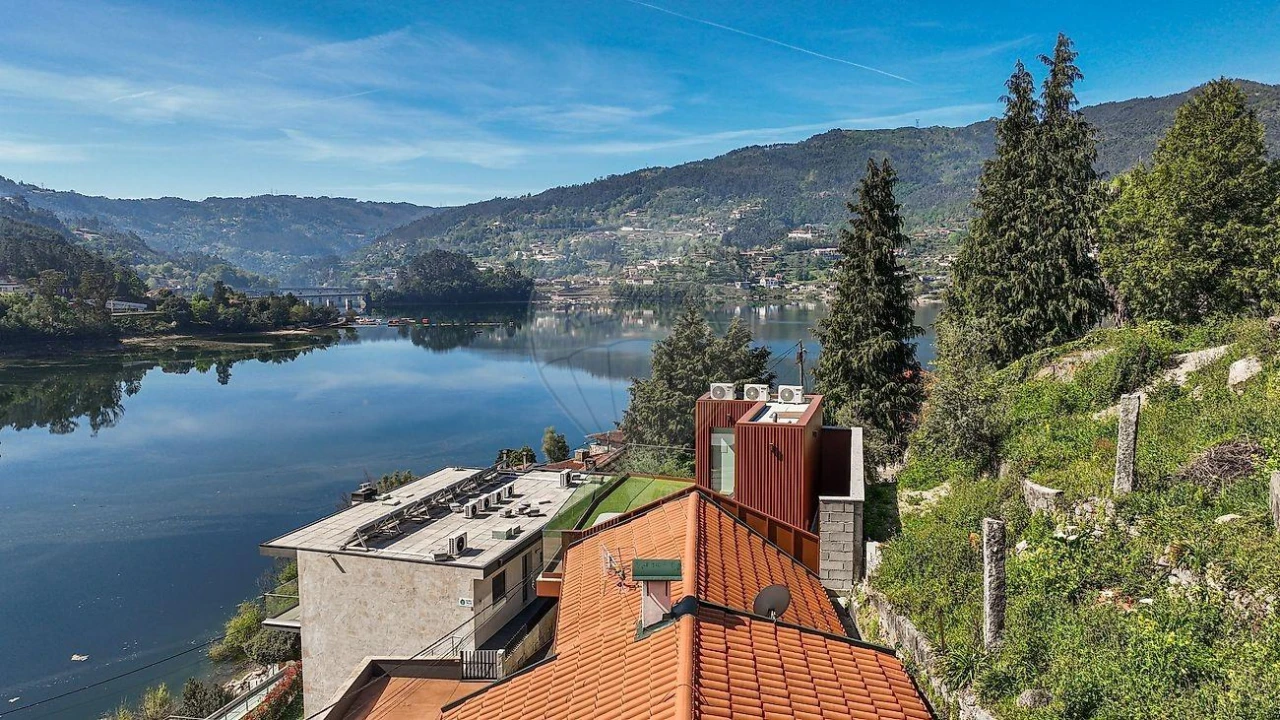 Moradia T4 para Venda em Vilar da Veiga Foto 43