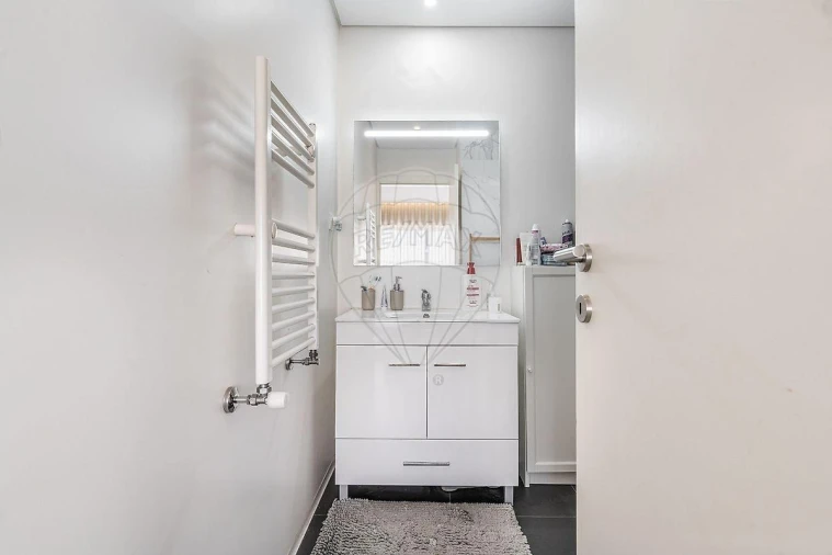 Moradia T4 para Venda em Braga (Maximinos, Sé e Cividade) Foto 15