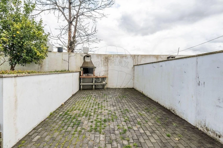 Moradia T4 para Venda em Braga (Maximinos, Sé e Cividade) Foto 27