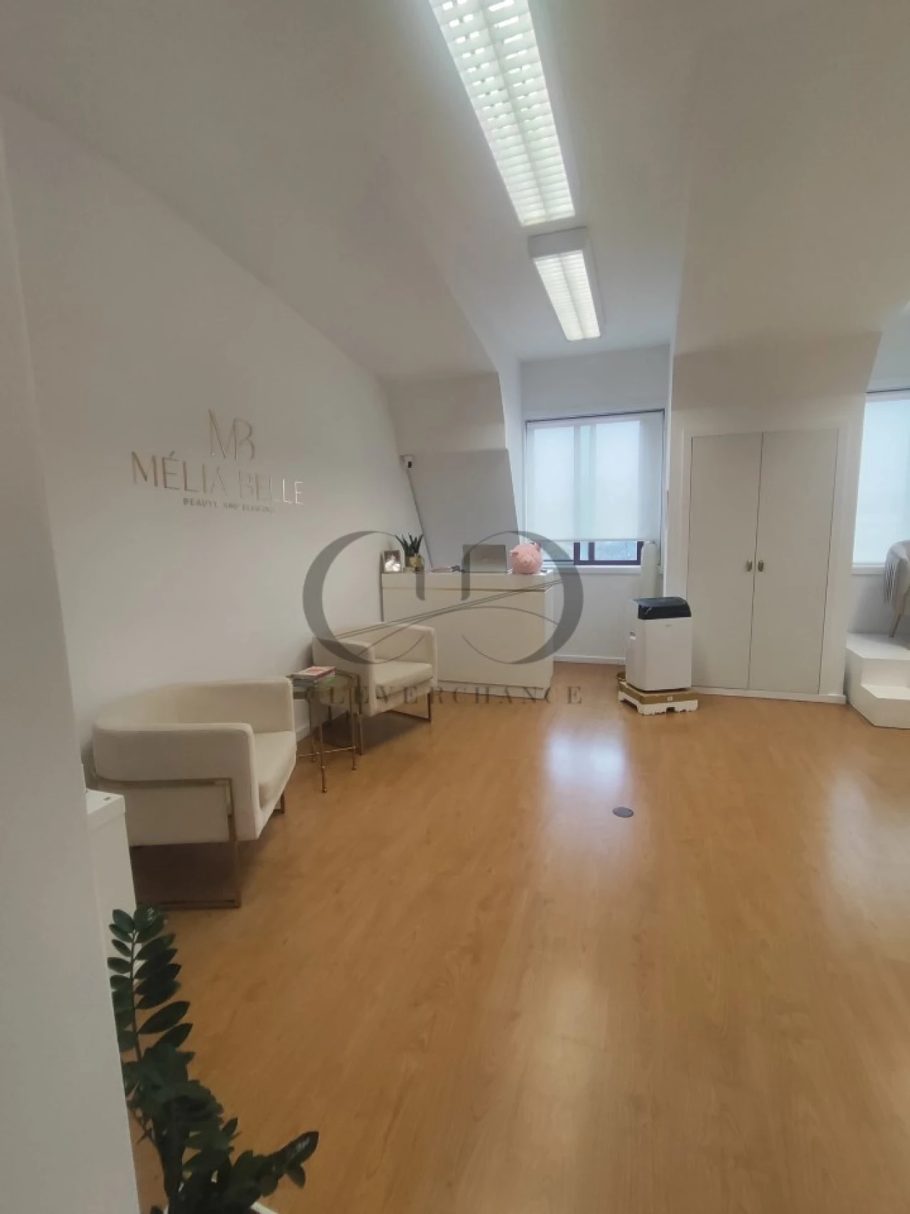 Escritório para Arrendamento em Pedroso e Seixezelo Foto 2