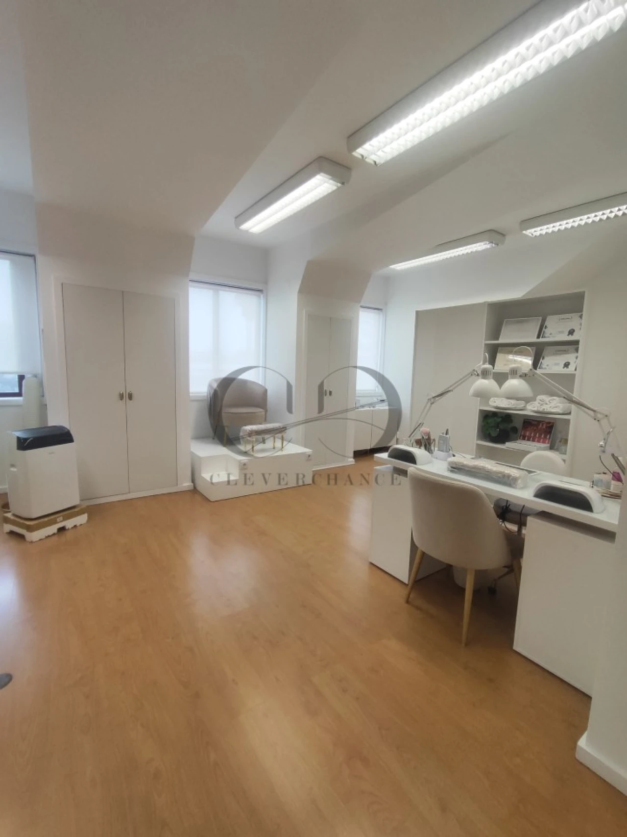 Escritório para Arrendamento em Pedroso e Seixezelo Foto 3