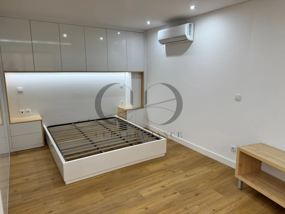 Apartamento para Venda em Cedofeita, Santo Ildefonso, Sé, Miragaia, São Nicolau e Vitória Foto 5