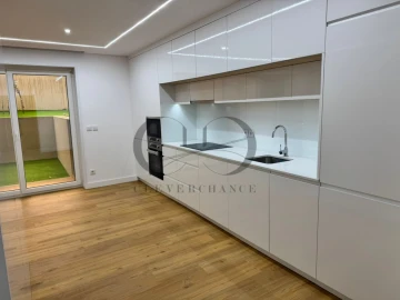 Apartamento para Venda em Cedofeita, Santo Ildefonso, Sé, Miragaia, São Nicolau e Vitória