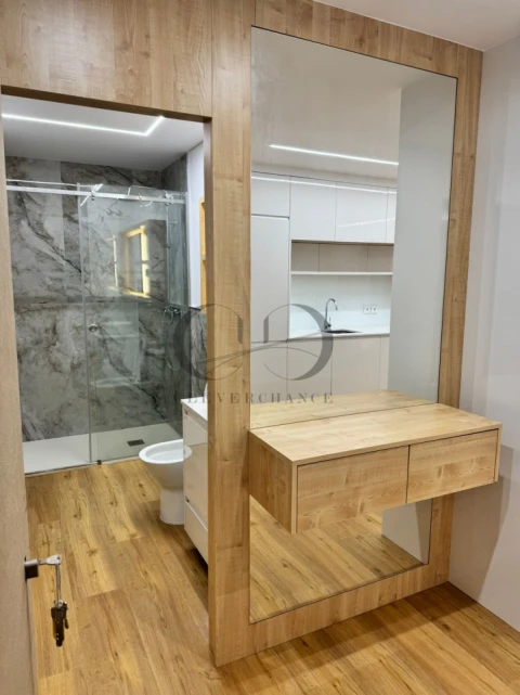 Apartamento para Venda em Cedofeita, Santo Ildefonso, Sé, Miragaia, São Nicolau e Vitória