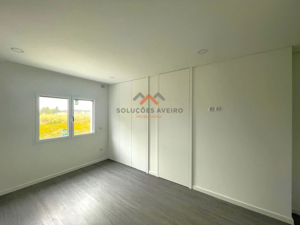 Apartamento T2 para Venda em Santa Joana Foto 8