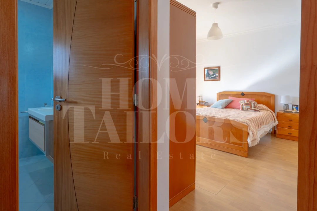 Moradia T4 para Venda em Serra e Junceira Foto 19